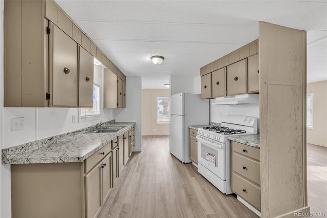 9850 Federal Blvd Boulevard, Federal Heights, CO 80260