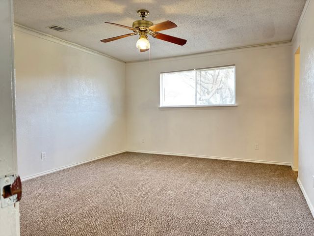 2301 Claridge Circle, Plano, TX 75075