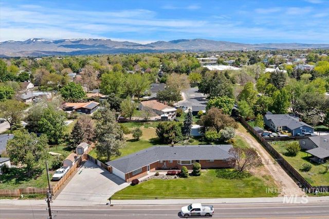 1810 N Maple Grove, Boise, ID 83704