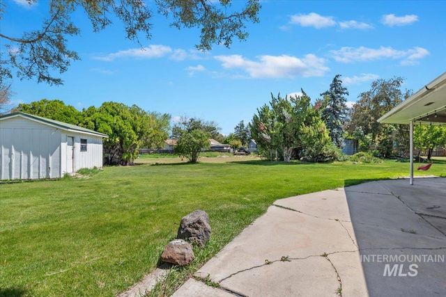 1810 N Maple Grove, Boise, ID 83704