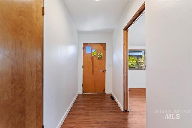1810 N Maple Grove, Boise, ID 83704