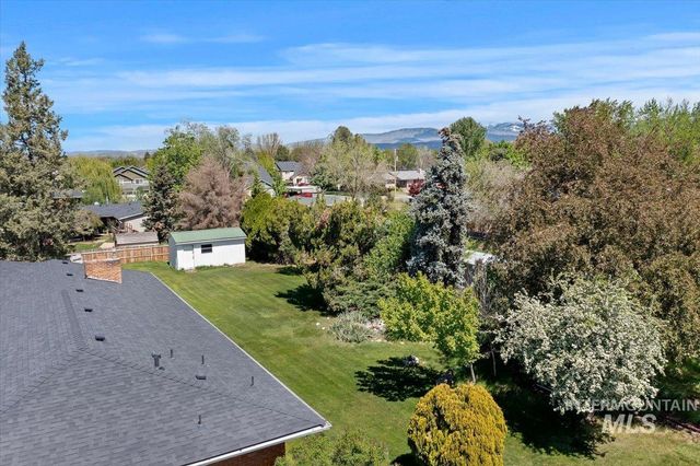 1810 N Maple Grove, Boise, ID 83704