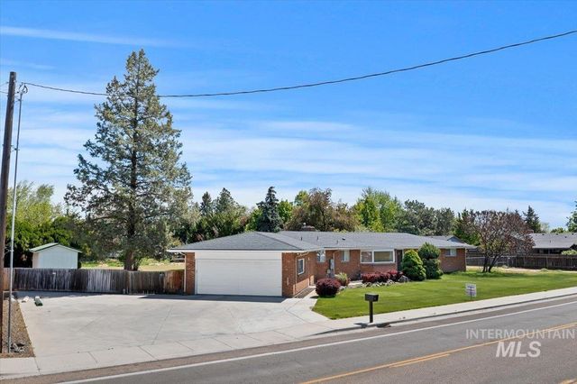 1810 N Maple Grove, Boise, ID 83704