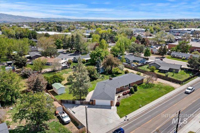 1810 N Maple Grove, Boise, ID 83704