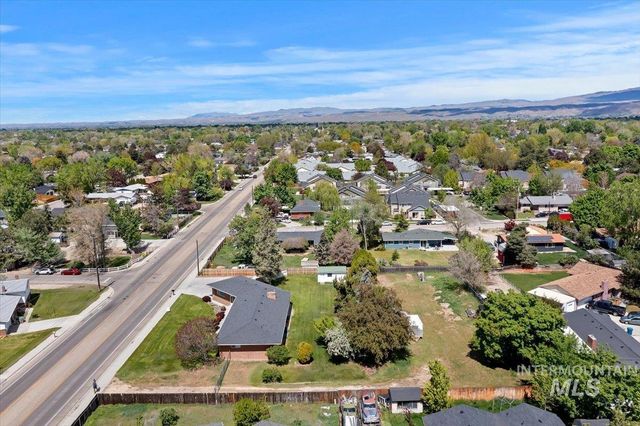 1810 N Maple Grove, Boise, ID 83704