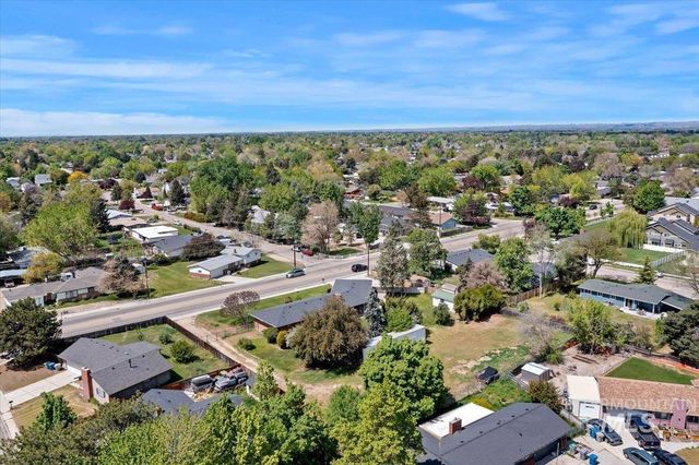 1810 N Maple Grove, Boise, ID 83704