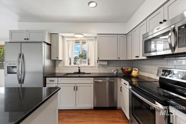 1810 N Maple Grove, Boise, ID 83704