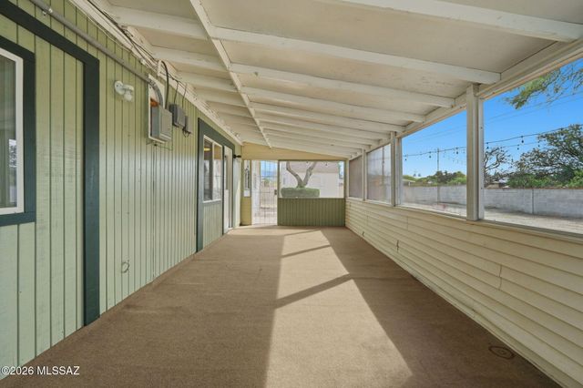 8276 E Koralee Place, Tucson, AZ 85710