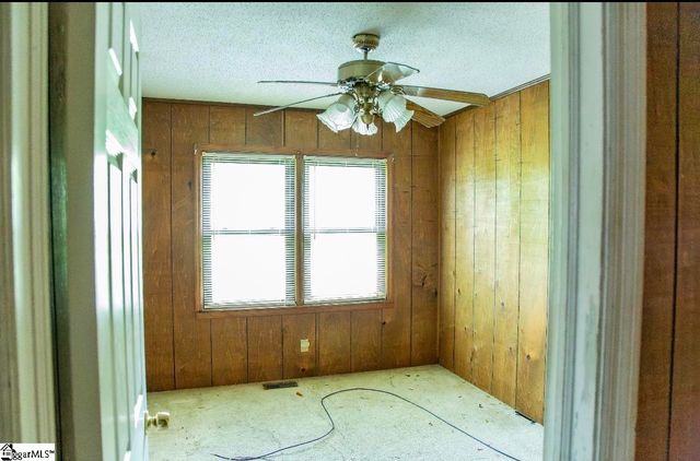 2014 Center Street, Spartanburg, SC 29303