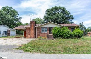 2014 Center Street, Spartanburg, SC 29303