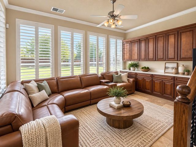 7 Compton Manor Drive, Spring, TX 77379