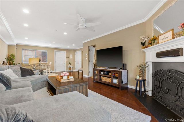 50 Dekalb Avenue N2, White Plains, NY 10605