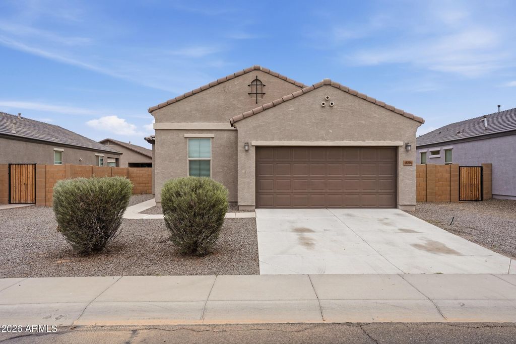 820 W NOVA Place, Casa Grande, AZ 85122 — exterior