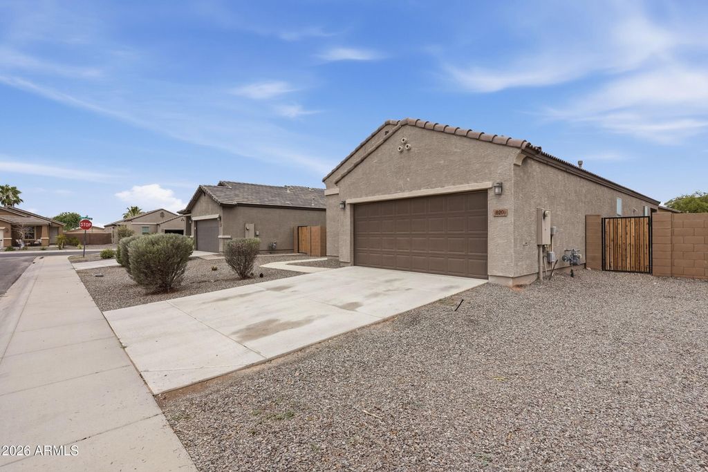 820 W NOVA Place, Casa Grande, AZ 85122 — photo 3