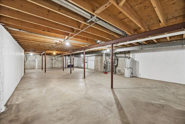 3444 Huntington Terrace, Crete, IL 60417