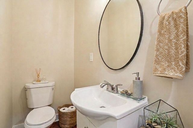 1602 N BOND ST, Baltimore, MD 21213