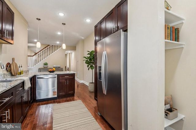1602 N BOND ST, Baltimore, MD 21213