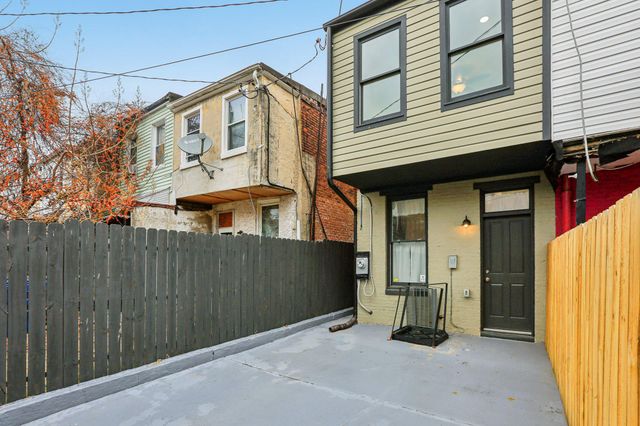 1602 N BOND ST, Baltimore, MD 21213