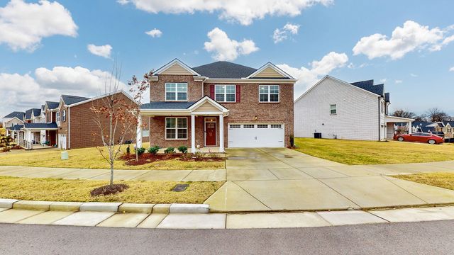 2041 Elk Springs Dr, Hermitage, TN 37076