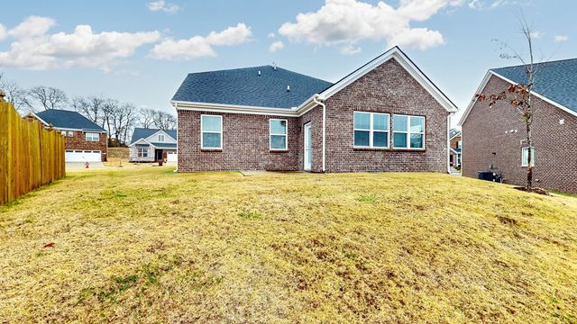 2041 Elk Springs Dr, Hermitage, TN 37076