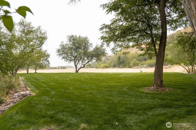 3070 Reservoir Road, Walla Walla, WA 99362