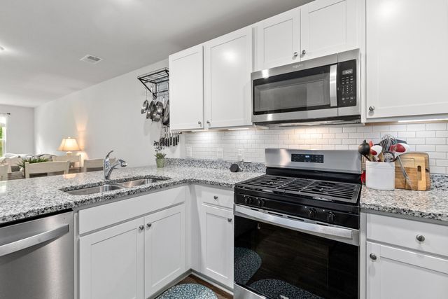 283 Ivory Shadow Road, Summerville, SC 29486