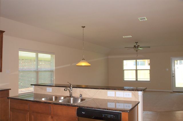 2209 Sun Creek Drive, Little Elm, TX 75068