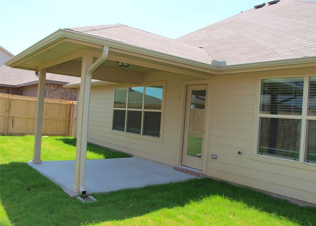 2209 Sun Creek Drive, Little Elm, TX 75068