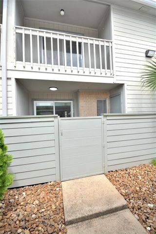 260 El Dorado Boulevard 204, Houston, TX 77598
