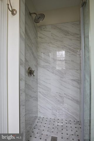 6216 30TH ST NW, Washington, DC 20015