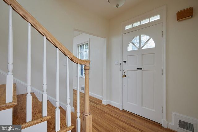 6216 30TH ST NW, Washington, DC 20015