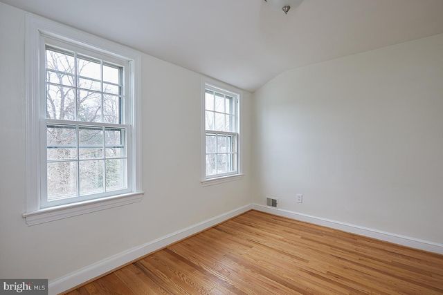 6216 30TH ST NW, Washington, DC 20015