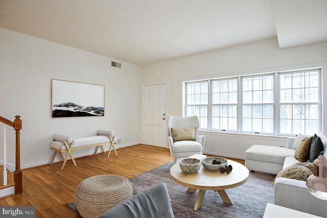 6216 30TH ST NW, Washington, DC 20015