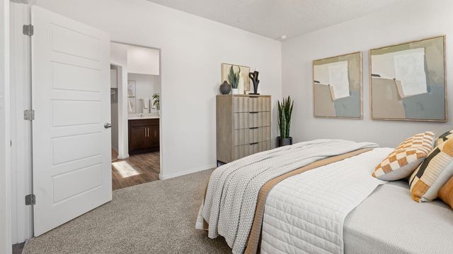 6751 Clayton Drive NE, Rio Rancho, NM 87144
