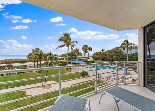 176 Helios Drive 205, Jupiter, FL 33477