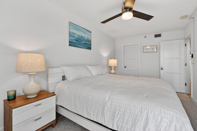 176 Helios Drive 205, Jupiter, FL 33477