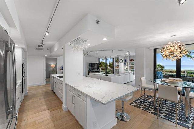 176 Helios Drive 205, Jupiter, FL 33477