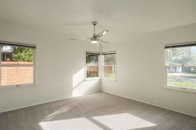 1543 N Thorne Avenue, Fresno, CA 93728