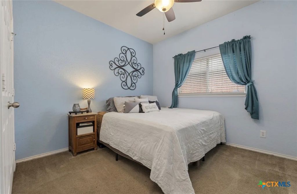 Image 18 of property listing at 3517 Enchanted Farm, Schertz, TX 78154