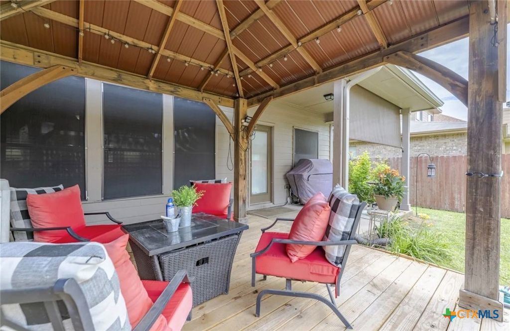 Image 19 of property listing at 3517 Enchanted Farm, Schertz, TX 78154