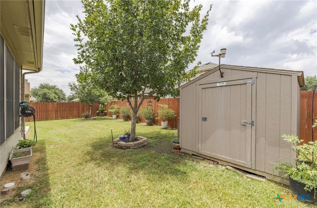 Image 21 of property listing at 3517 Enchanted Farm, Schertz, TX 78154