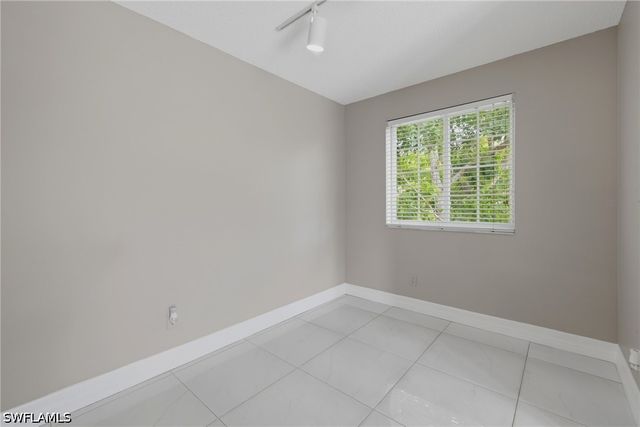 1265 Wildwood Lakes BLVD 207, Naples, FL 34104