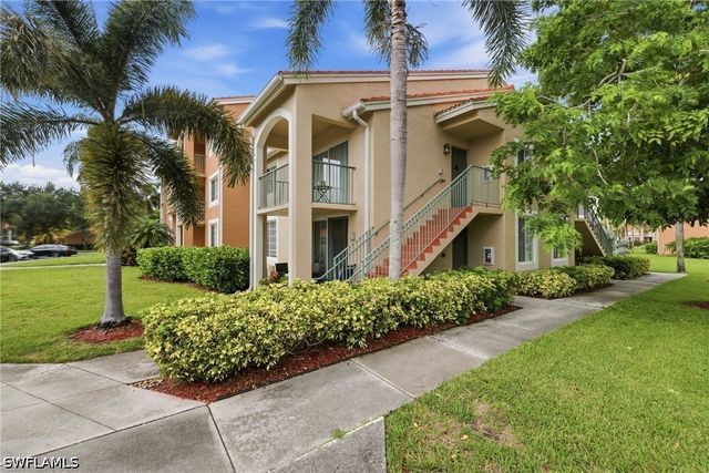 1265 Wildwood Lakes BLVD 207, Naples, FL 34104