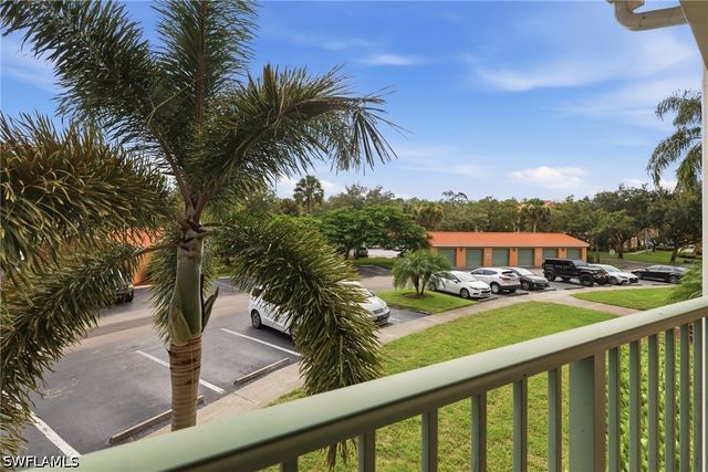 1265 Wildwood Lakes BLVD 207, Naples, FL 34104