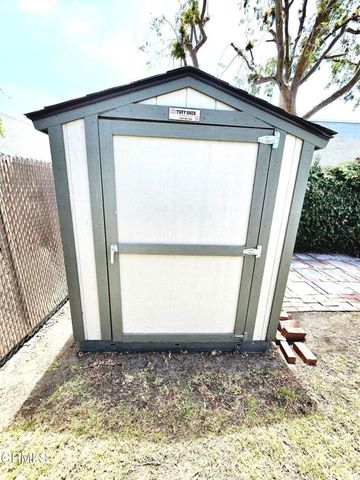 2976 Sherwin Avenue, Ventura, CA 93003