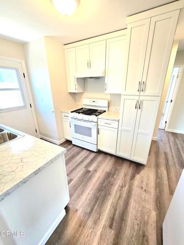 2976 Sherwin Avenue, Ventura, CA 93003