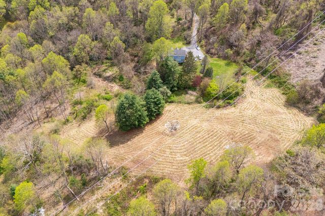 92 Rose Hill Road, Asheville, NC 28803