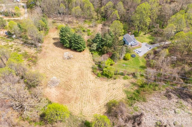 92 Rose Hill Road, Asheville, NC 28803