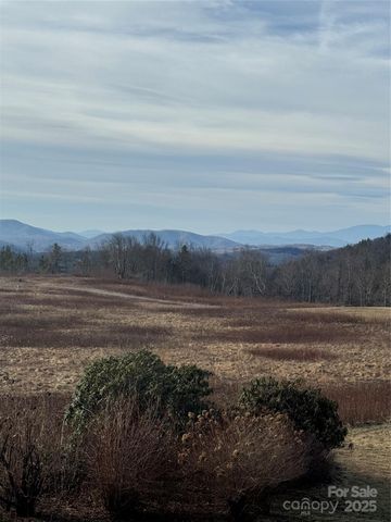 160 Crestwood Circle, Newland, NC 28657