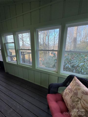 160 Crestwood Circle, Newland, NC 28657